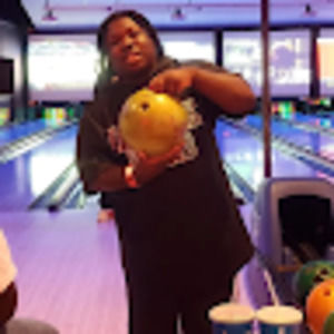 Meet your Posher, Jenari